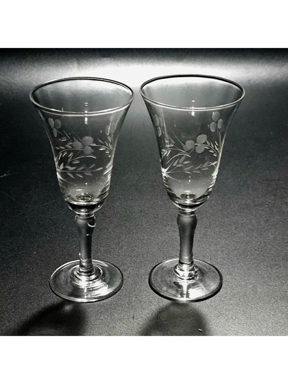 2 Vintage Etched Floral Glasses 5" elegant liqueur cordials stemware 2oz